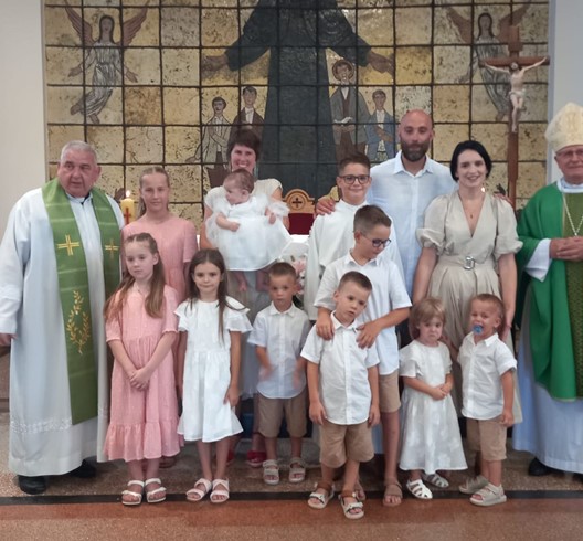 Biskup Gorski krstio osmo dijete u obitelji Čolaković