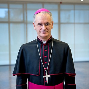 Nadbiskup Kutleša za Glas Koncila: "Crkva je u novom papi dobila istinskoga braniča svojega nauka, a svijet braniča mira"