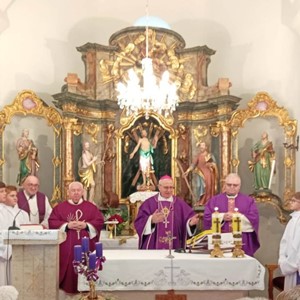 Biskup Gorski predvodio proslavu župne svetkovine i 150. obljetnice posvete crkve u Lazu