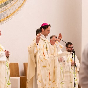 Biskup Kovač predvodio proslavu župnog blagdana u Župi Majke Božje Lurdske