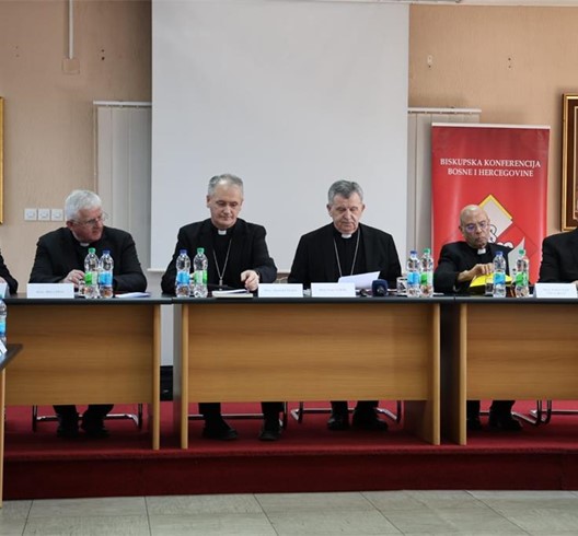 U Banjoj Luci počelo zajedničko zasjedanje biskupa BK BiH i HBK-a