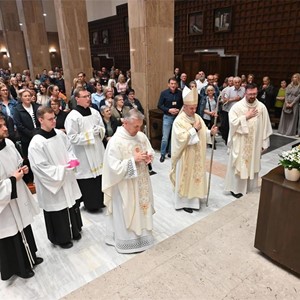 Mons. Svalina predvodio misno slavlje desetog utorka sv. Antunu na Svetom Duhu