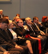 Kardinal Bozanić: Svaki je odgoj po svojoj naravi dijalog i interakcija