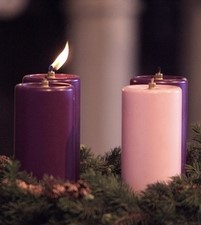 Obred blagoslova adventskoga vijenca i obred paljenja svijeća na njemu tijekom prvog tjedna došašća