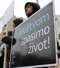 Molitvom i postom protiv ubijanja nerođene djece