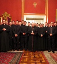 Kardinal Bozanić s pontifikalnom asistencijom