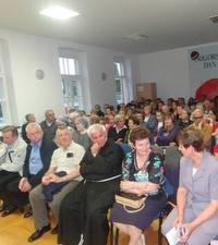 Dokumentarni filmovi o župi u Gračanima i njenom župniku