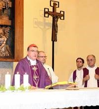 Kardinal Bozanić služio misu zadušnicu za don Živka Kustića