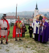 Scenski križni put i završetak biskupovog pohoda župi 