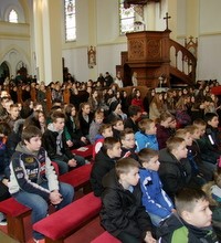 Pastoralni pohod biskupa Pozaića krapinskoj župi