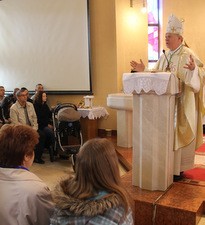 Biskup Gorski predslavio uskrsnu misu u Sesvetskom Kraljevcu