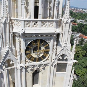 Kardinal Bozanić otputovao u Rim