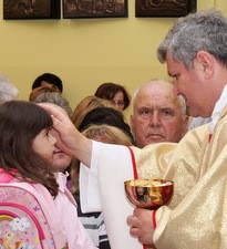 Najveća škola ljubavi je Kristov križ!