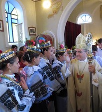 Kardinal Bozanić u pastoralnom pohodu Hrvatima u Rumunjskoj 