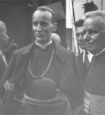 Stepinac: Podloga svega Vašeg nastavničkog rada ima biti Bog