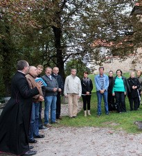 Molitva na starim temeljima župne crkve sv. Mihaela