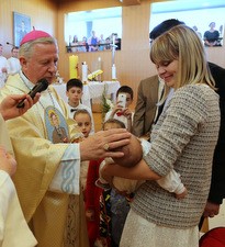 Biskup Gorski krstio peto dijete obitelji Bošković