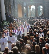 Zahvaljujmo Bogu za dar života mons. Tomislava Ivančića!