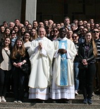 Korizmena duhovna obnova za izvanredne služitelje pričesti u Zagrebačkoj nadbiskupiji i studente laike KBF-a u Zagrebu