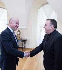 Kardinal Bozanić primio novoimenovanog veleposlanika RH u Rusiji