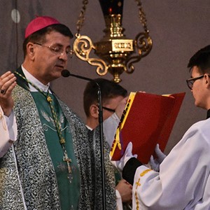 Mons. Šaško predvodio misu zaziva Duha Svetoga na početku nove školske godine Nadbiskupske klasične gimnazije