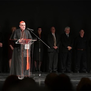 Kardinal Bozanić prisustvovao na premijeri  dokumentarnog filma "Stepinac: kardinal i njegova savjest"