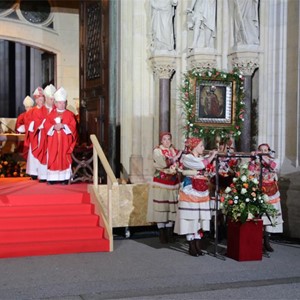 Apostolski nuncij mons. Giorgio Lingua predvodio proslavu Majke Božje od Kamenitih vrata (FOTO)