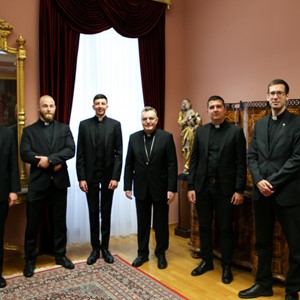 Kardinal Bozanić primio kandidate za svećenički red Zagrebačke nadbiskupije