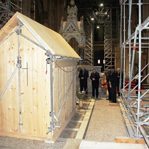 Apostolski nuncij Giorgio Lingua molio na grobu bl. Alojzija Stepinca