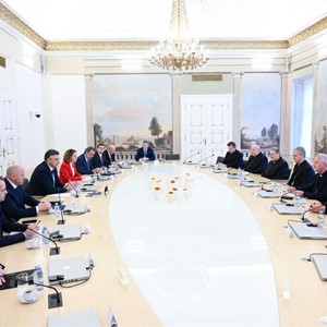 Nastavak konstruktivnog dijaloga i suradnje Vlade RH i HBK