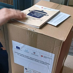 Crveni križ i Caritas zagrebačke nadbiskupije provode projekt »Ublažavanje posljedica siromaštva na području Grada Zagreba«