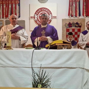 Proslavljen blagdan sv. Valentina i župno klanjanje u župi sv. Jelene Križarice u Zaboku