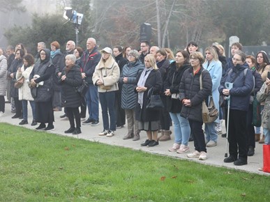 /A/2024/11/A/Nadbiskup Kutleša predvodio misno slavlje svetkovine Svih svetih na zagrebačkom groblju Mirogoj2024 (4).JPG