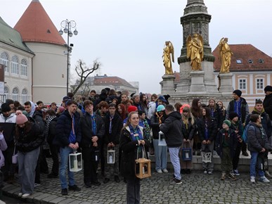 /A/2024/12/C/Betlehemsko svjetlo stiglo u Zagreb2024 (2).JPG