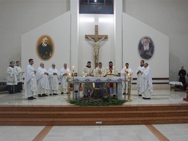 /A/2024/12/C/Biskup Martinović predvodio slavlje na blagdan sv. Nikole u zagrebačkoj Dubravi (1).jpg