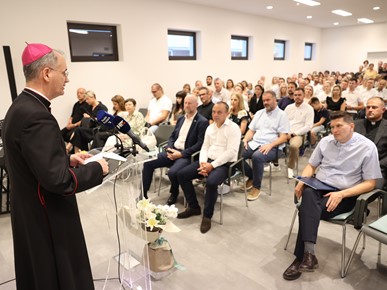 /A/2024/7/B/Nadbiskup Kutleša blagoslovio novi hodočasnički centar u Mariji Bistrici (6).JPG