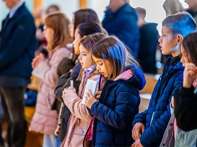 /A/2025/1/A/Nacionalno svetište svetog Josipa dobilo misal na kineskom jeziku (4).JPG