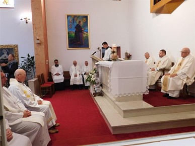 /A/2025/10/A/Proslava 100. obljetnice u karmelu (4).jpg