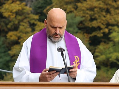 /A/2025/10/B/Sprovodni obredi za preminulog vlč. Ivana Sirovca (4).JPG