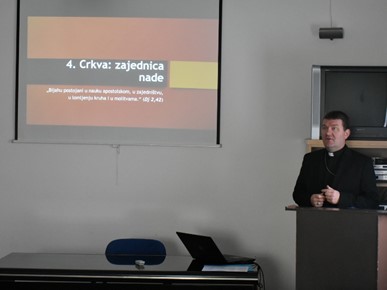 /A/2025/10/C/Duhovna obnova sjemeništaraca (1).jpg