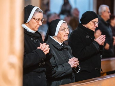 /A/2025/10/D/Održan susret karlovačkih svećenika i vjeroučitelja (3).jpg