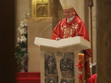 /A/2025/10/E/Nadbiskup Kutleša predvodio misno slavlje uoči blagdana sv. Luke na Svetom Duhu (11) 11.JPG