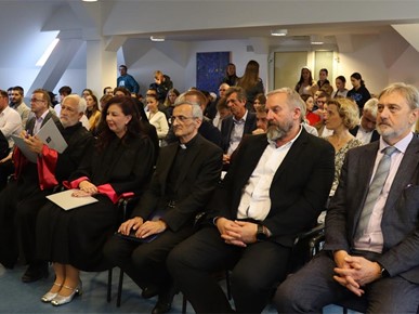 /A/2025/10/F/Na HKS-u obilježen Dan Sveučilišnog odjela za sociologiju (2).jpg