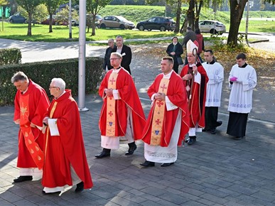 /A/2025/10/F/Proslava 50 godina zupe_Travno (1).jpg