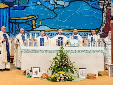 /A/2025/10/G/Održan 23. Susret srednjoškolske katoličke mladeži Karlovca (16).jpg