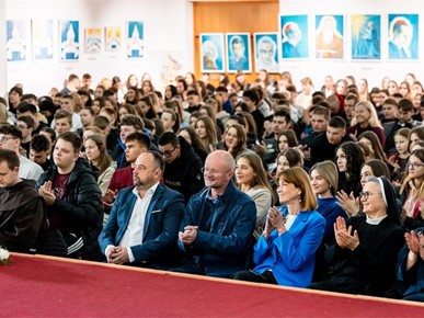 /A/2025/10/G/Održan 23. Susret srednjoškolske katoličke mladeži Karlovca (9).jpg