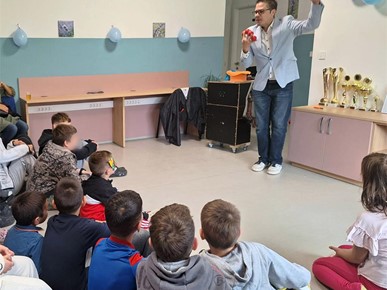 /A/2025/10/G/Susret bivših korisnika Caritasove kuće za smještaj djece bez odgovarajuće roditeljske skrbi u Vugrovcu  .jpg