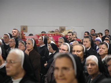 /A/2025/10/Kardinalova zlatna misa/251020 Zlatna misa (28).JPG