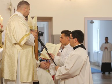 /A/2025/10/Đakonsko ređenje/251025 Đakonsko ređenje (18).JPG