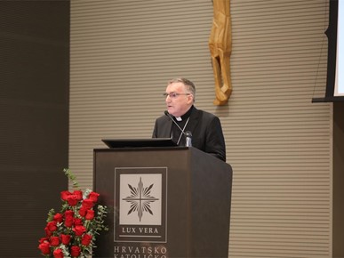 /A/2025/11/20251117/Svećenički dan/Imenovanje novih biskupa (11).JPG